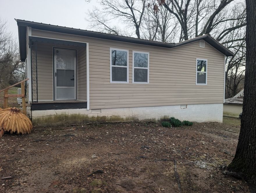 Cutely remodeled home with too many recent updates to list, perfect for the first time homebuyer.  Low maintenance exterior with metal roof & vinyl siding.  All #s are approx, sq. ft per assessor, agent owned.