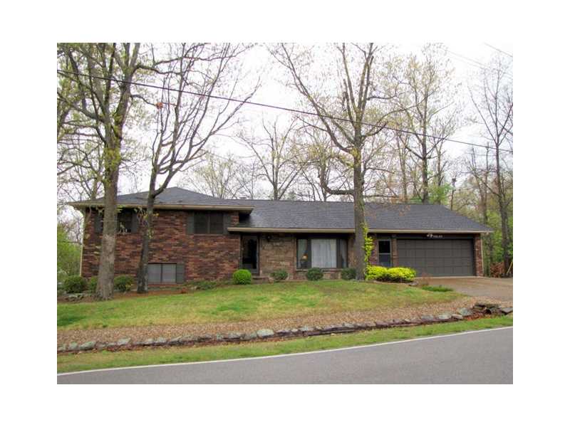 All BRICK quality 4 bedroom with 6" walls. All oak trim, very open floor plan with vaulted ceilings. Gutter guards. Great curb appeal. 4th level could be workshop or man-cave. Home close to Branchwood Recreation Center.,The 3rd level could easily be a mother or father-in-law quarters.