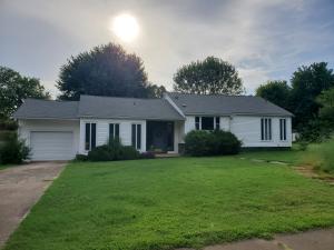 What a perfect place to call home!!! Whether you are looking for a quick commute to the Westside School District or a slice of paradise to have itall, this home offers a large lot in the city limits for enough room for a nice sized garden, future landscaping, or a fenced in pet. There is a detachedshed for extra storage and even a one car attached garage for a medium sized vehicle, along with plenty of extra space to store a modest amount oftools inside. This home is only minutes away from the Arkansas River. Call today before this one is gone!!!