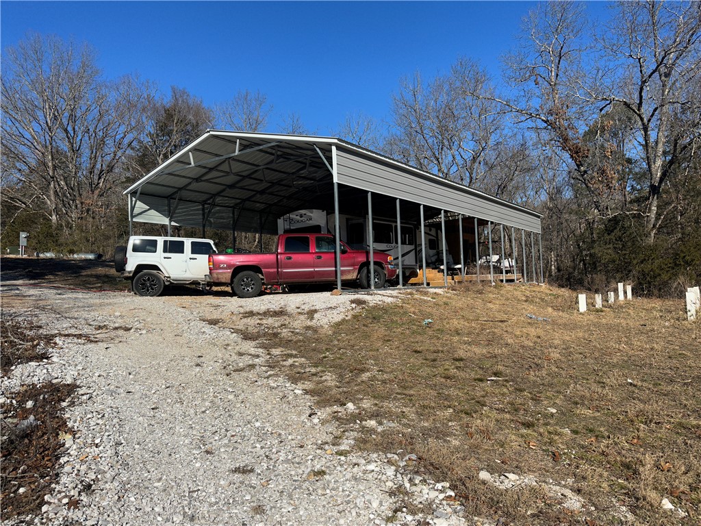 True North Team KW  LAND - Residential