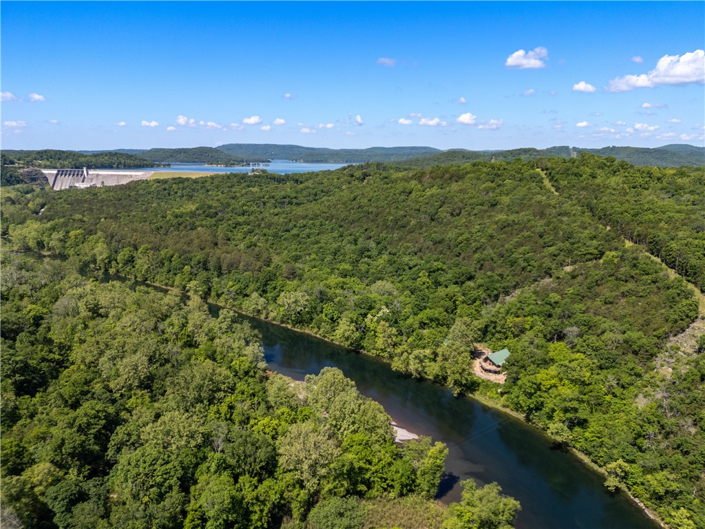 True North Team KW  LAND - Residential