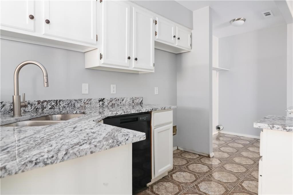 Meadowridge Sub Rogers - Residential