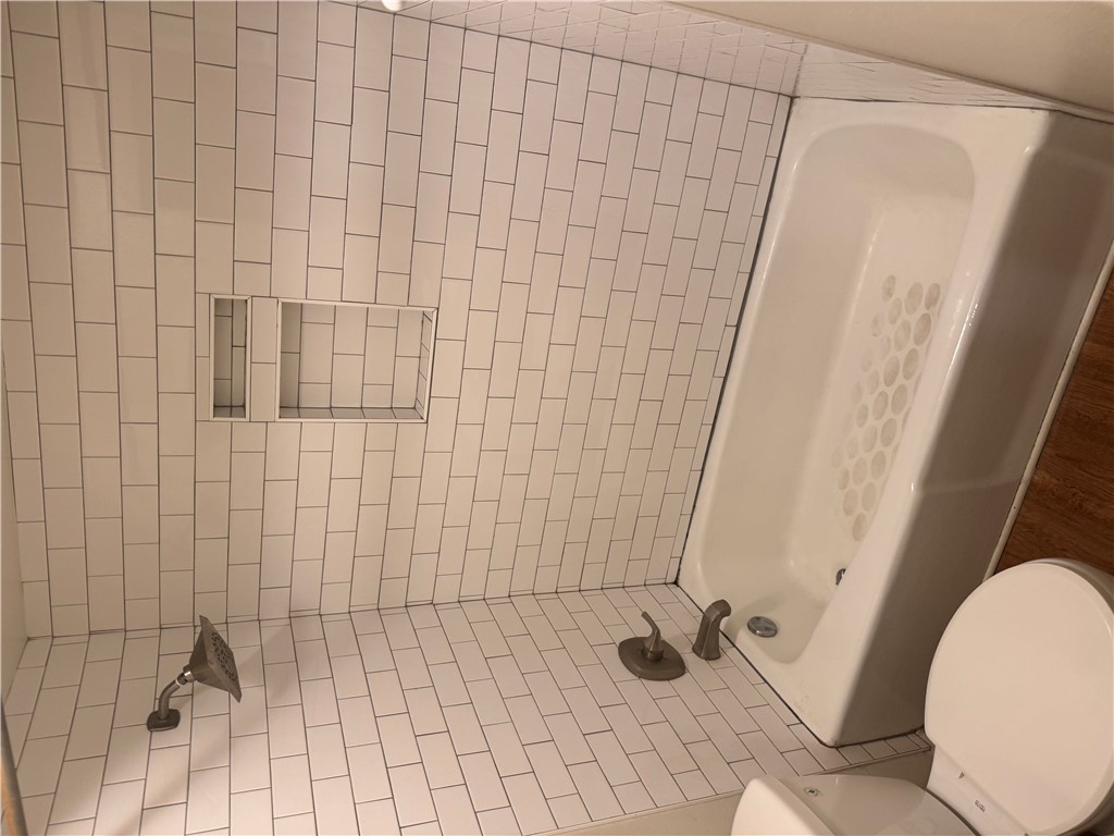 Mitchells Add - Residential Lease