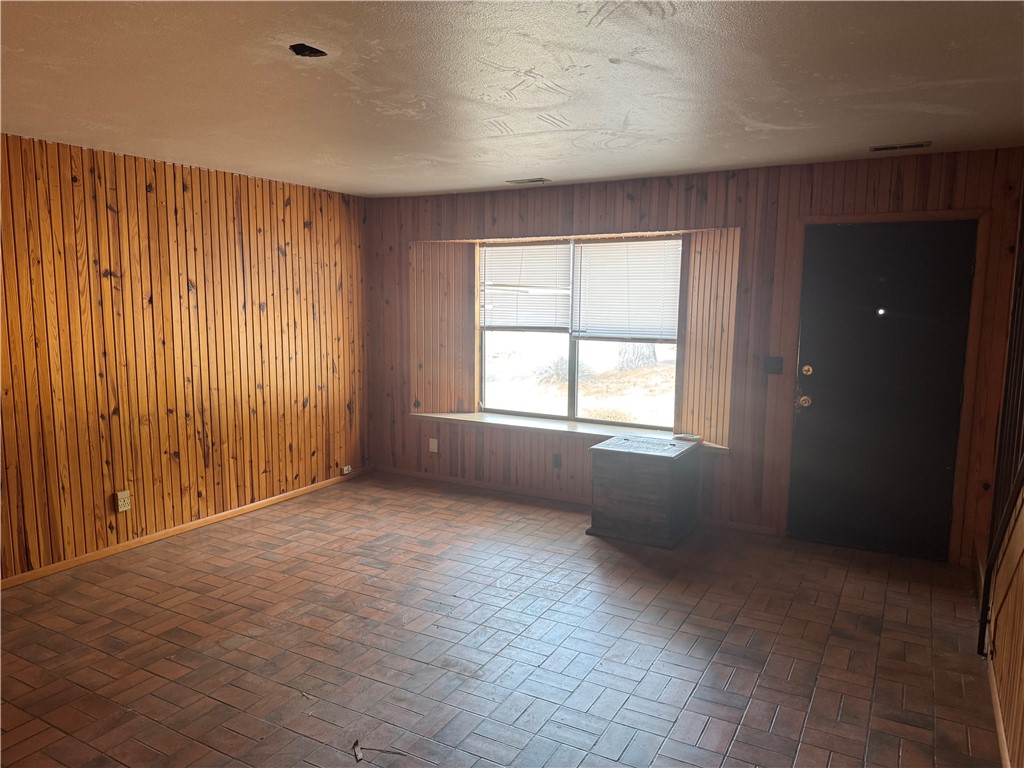 Mitchells Add - Residential Lease