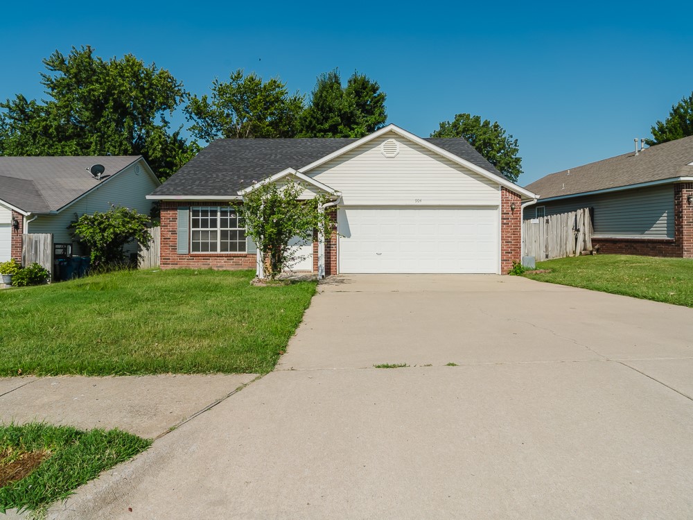 Superb location in the heart of Bentonville. Close to new park and walking/bike trails. Totally renovated with new flooring consisting of luxury vinyl plank in bedrooms and tile in all main living areas. New appliances, new paint, and new fixtures. Island bar, undermount sink, SS appliance package. Large privacy fenced back yard. Tenant Placement Only.