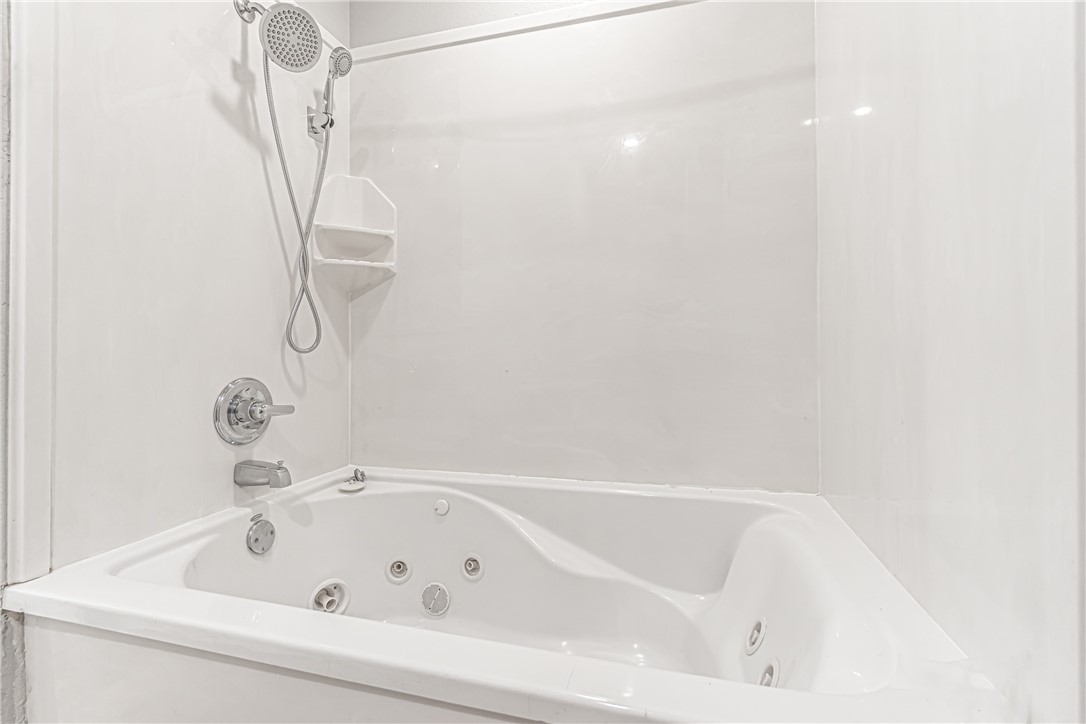 Country Meadows Sub Gravette - Residential Lease