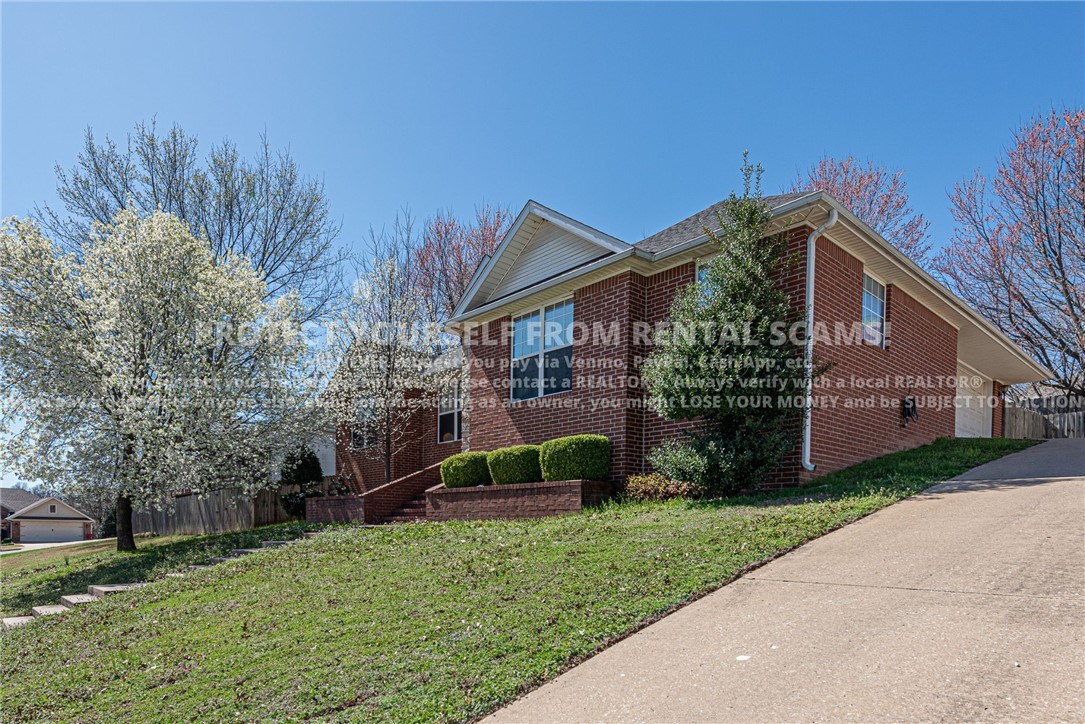 Shady Oaks - Residential Lease