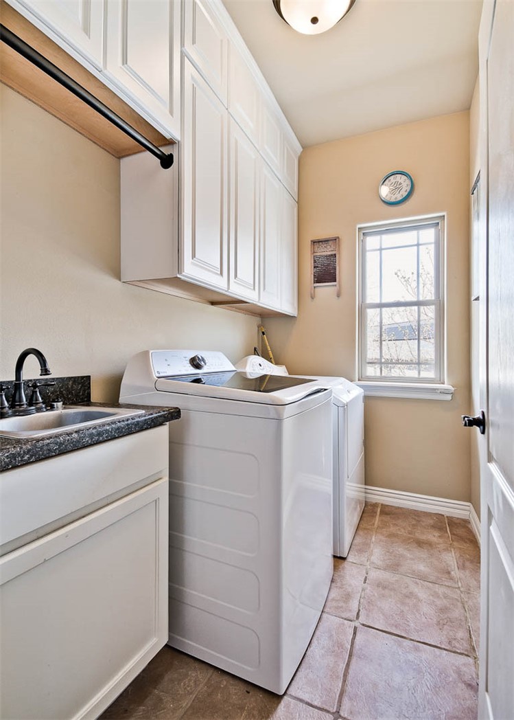 Brecknock Sub Bvv - Residential