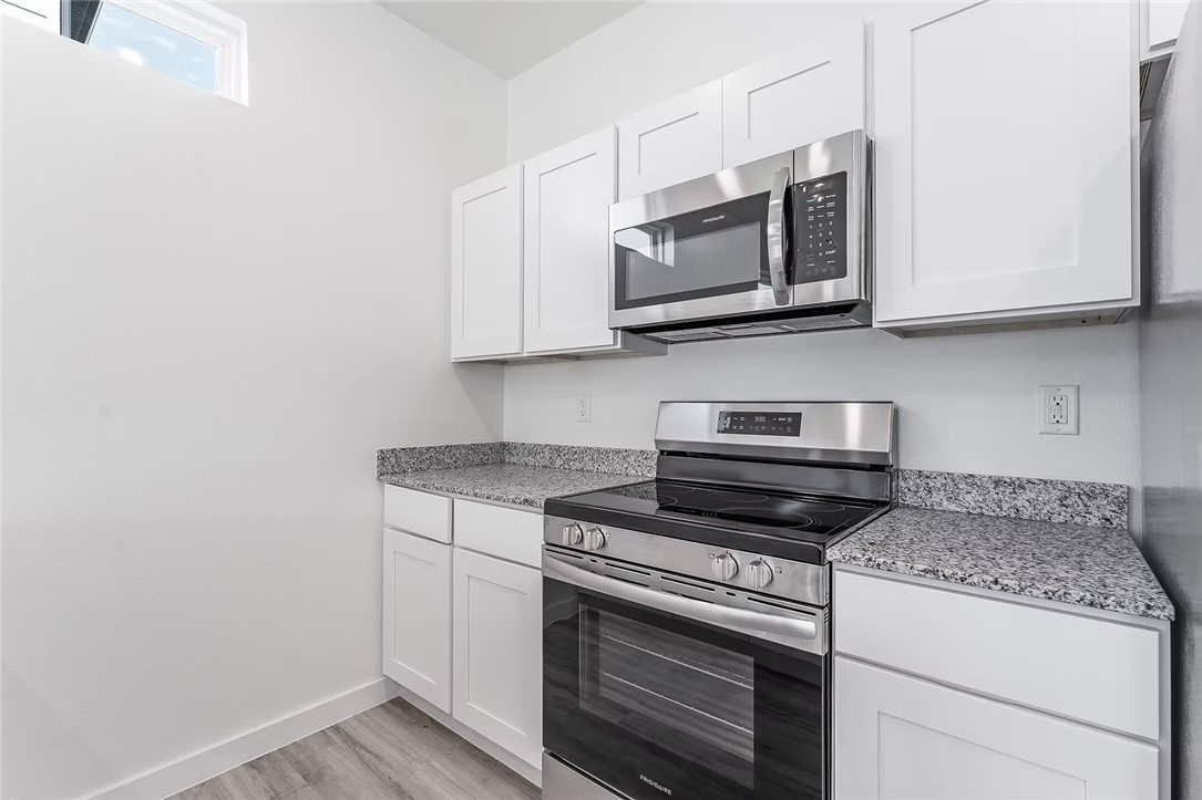 FEATHERSTON WEST SUB PH 1-CENTERTON - Residential