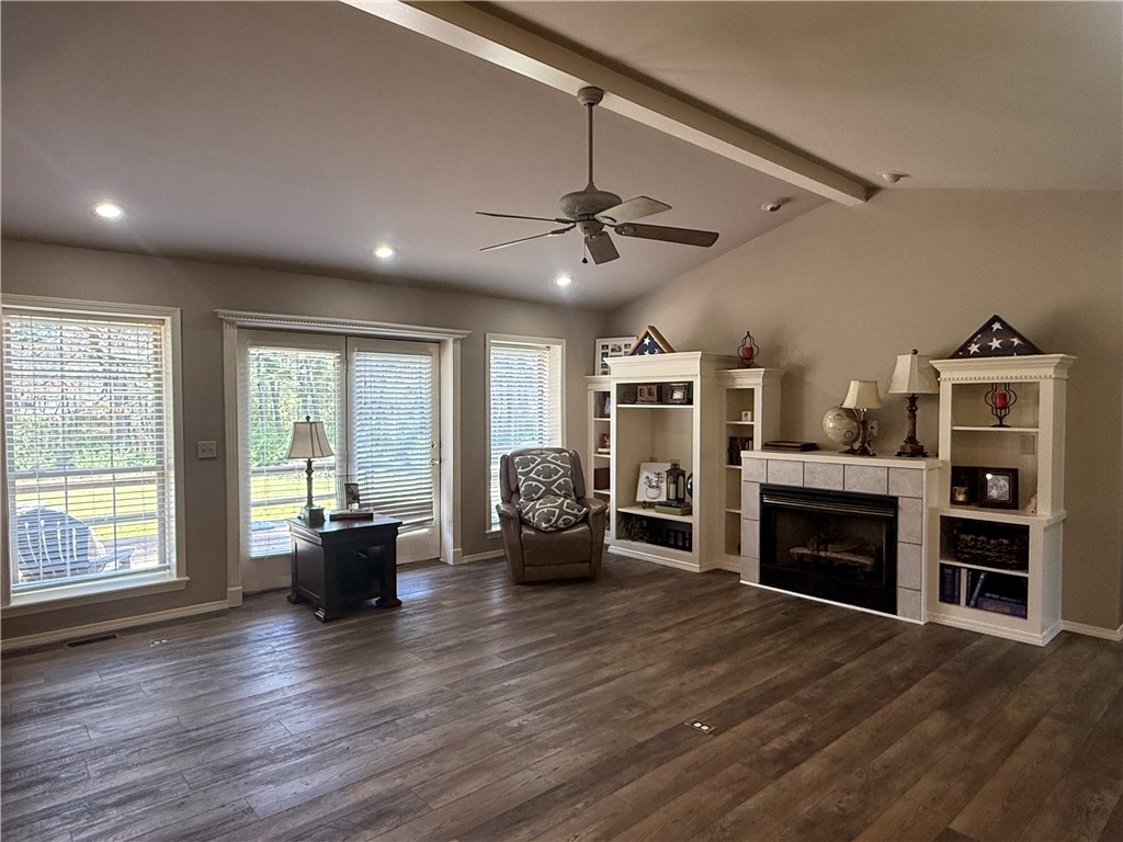 Skyline Manor Unit Iii - Residential