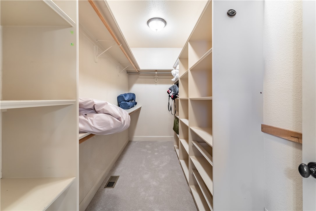 Essex Sub Bvv - Residential Lease