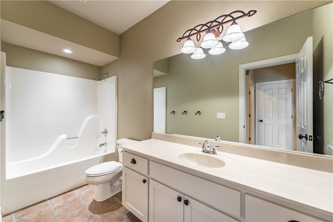 Essex Sub Bvv - Residential Lease
