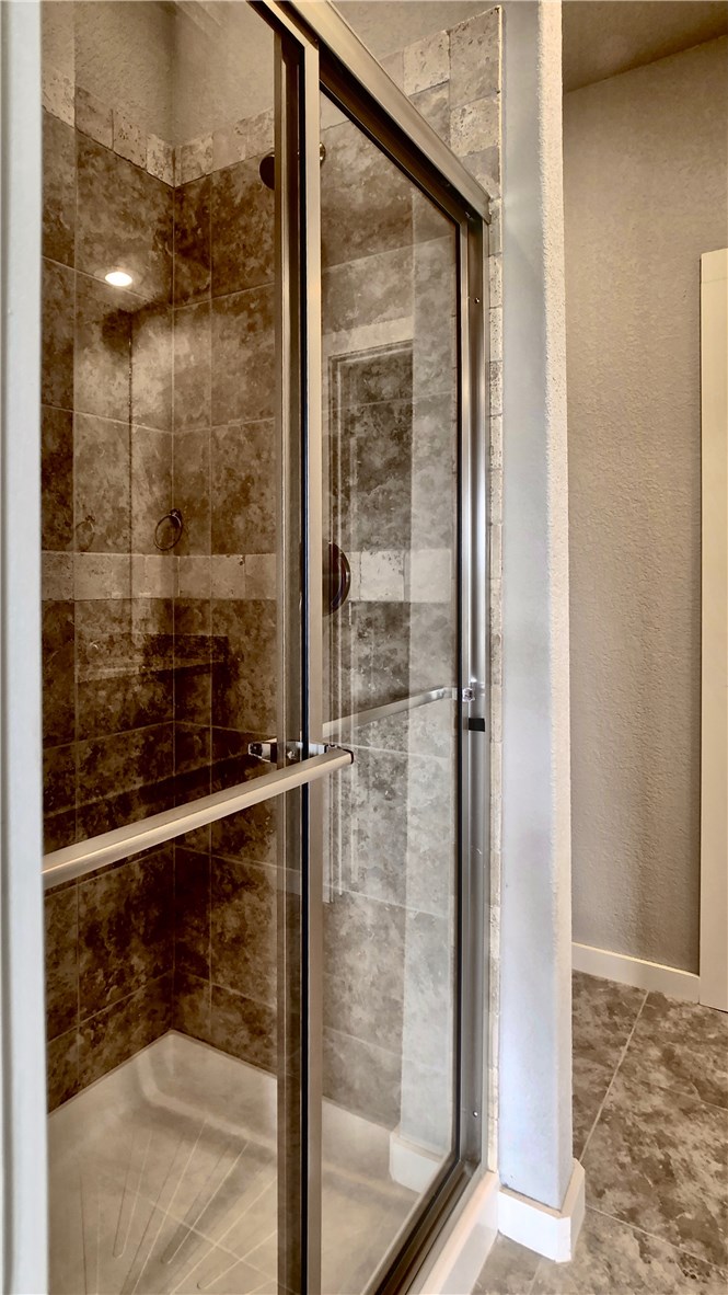 Links At Fayetteville Row Homes - Residential Lease