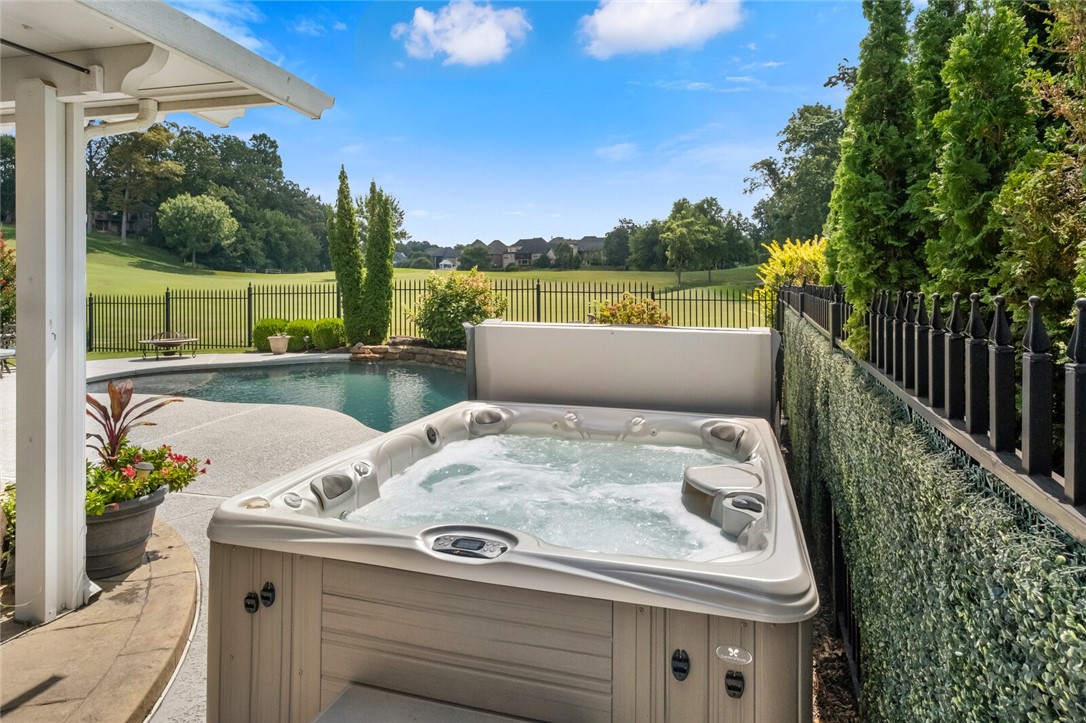 Shadow Valley Ph 1 Rogers - Residential