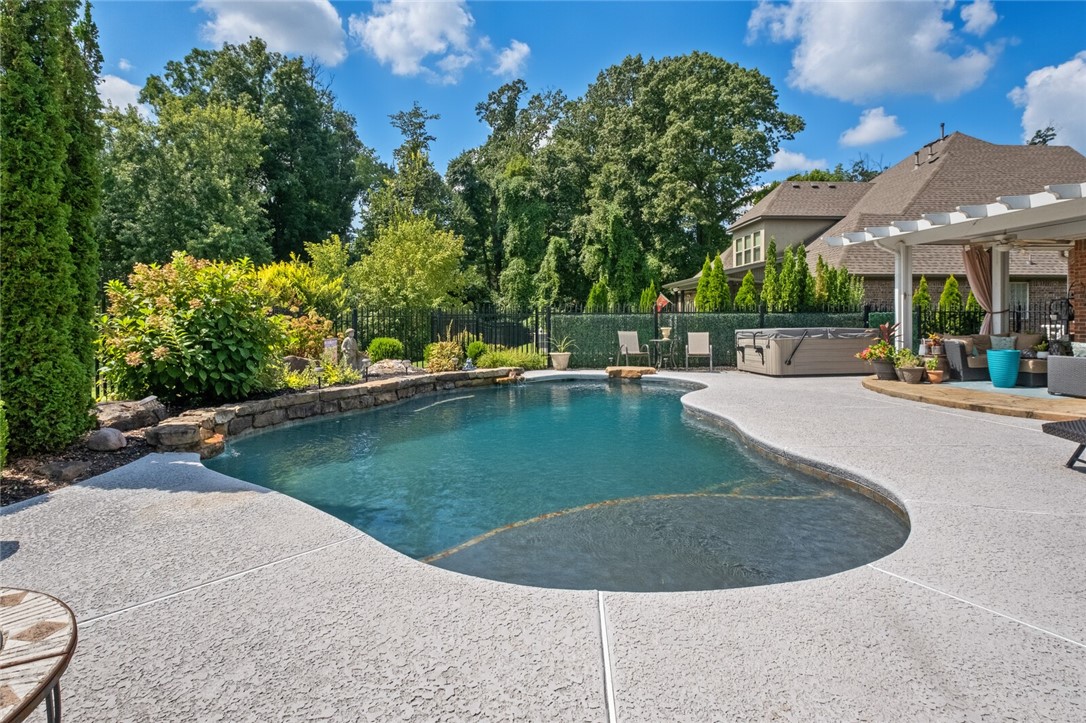 Shadow Valley Ph 1 Rogers - Residential