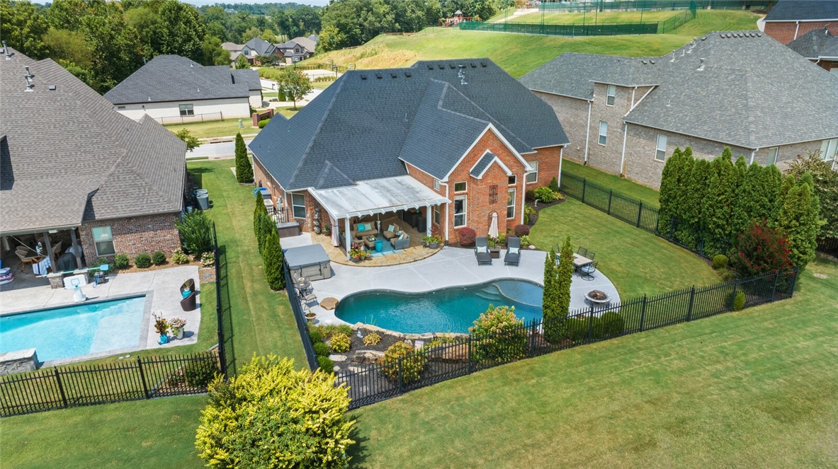 Shadow Valley Ph 1 Rogers - Residential