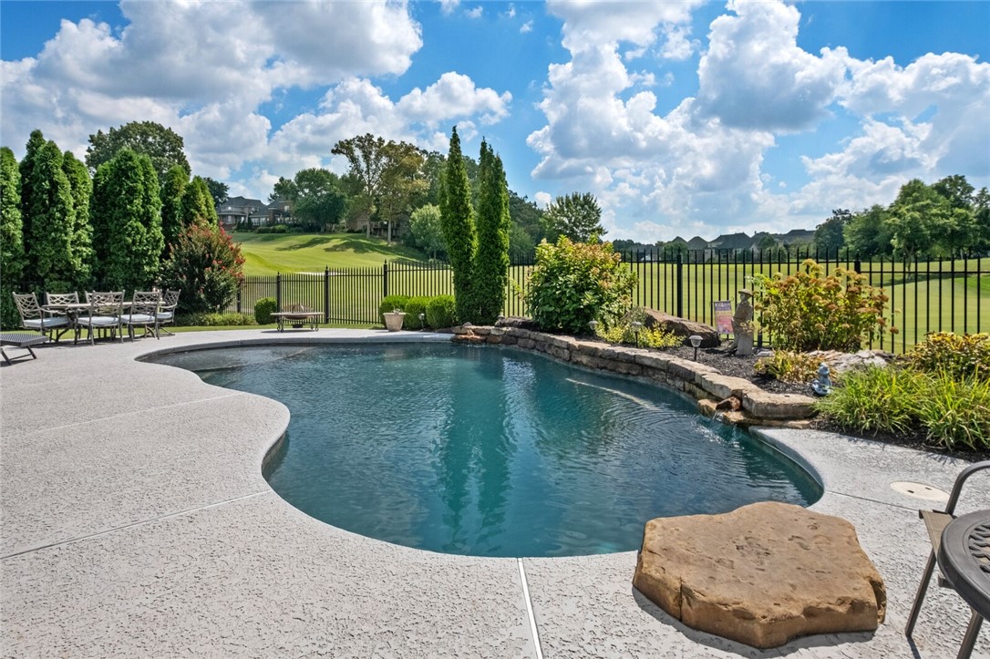 Shadow Valley Ph 1 Rogers - Residential