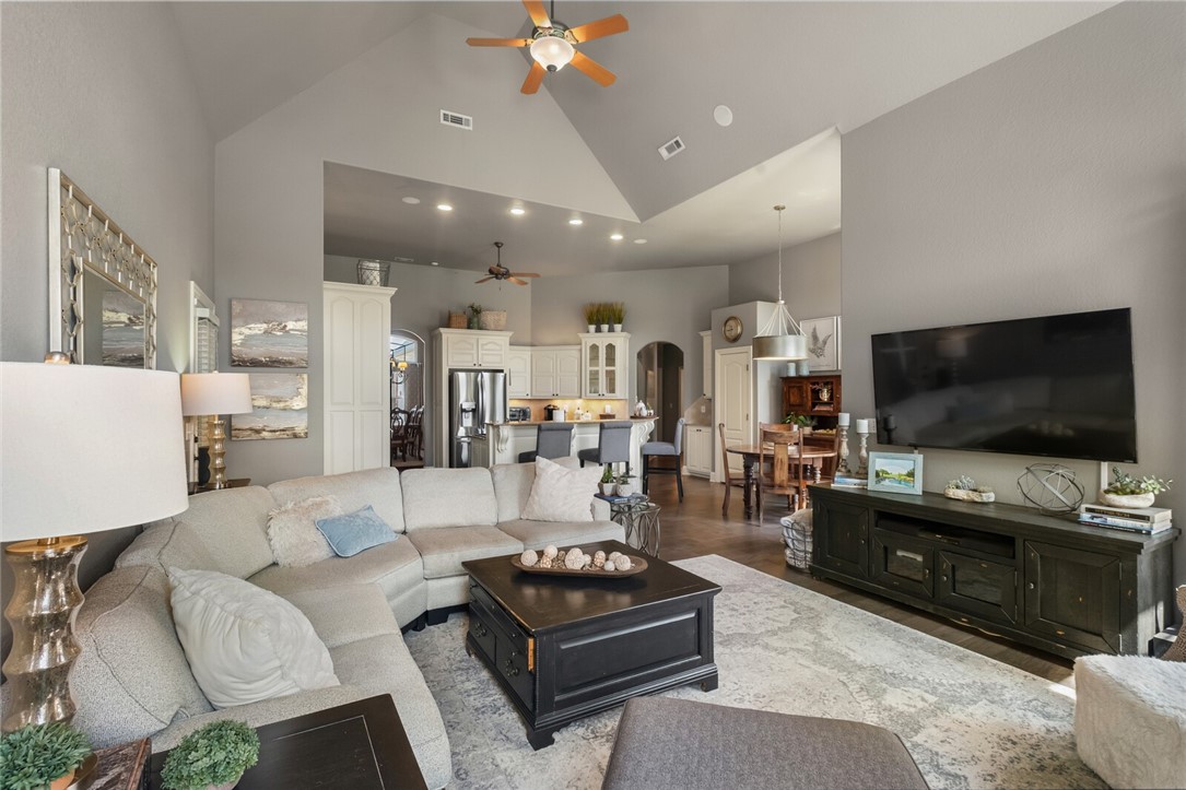 Shadow Valley Ph 1 Rogers - Residential