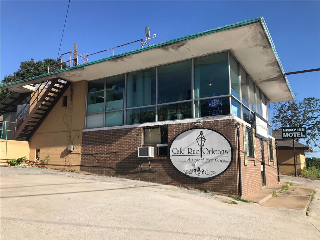 Wahneetah Heights - Residential