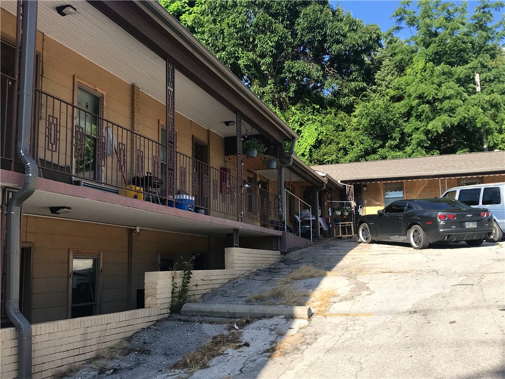 Wahneetah Heights - Residential