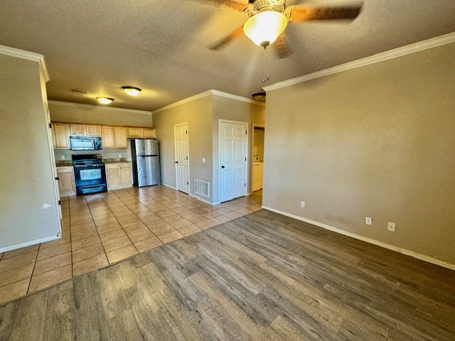 NA - Residential Lease