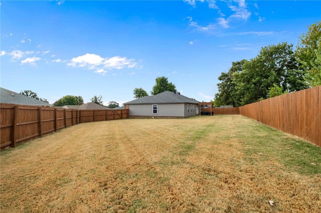 927 Fieldstone Court