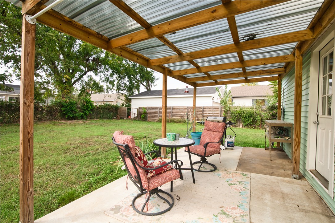 MCGAUGHEYS ORCHARD - Residential