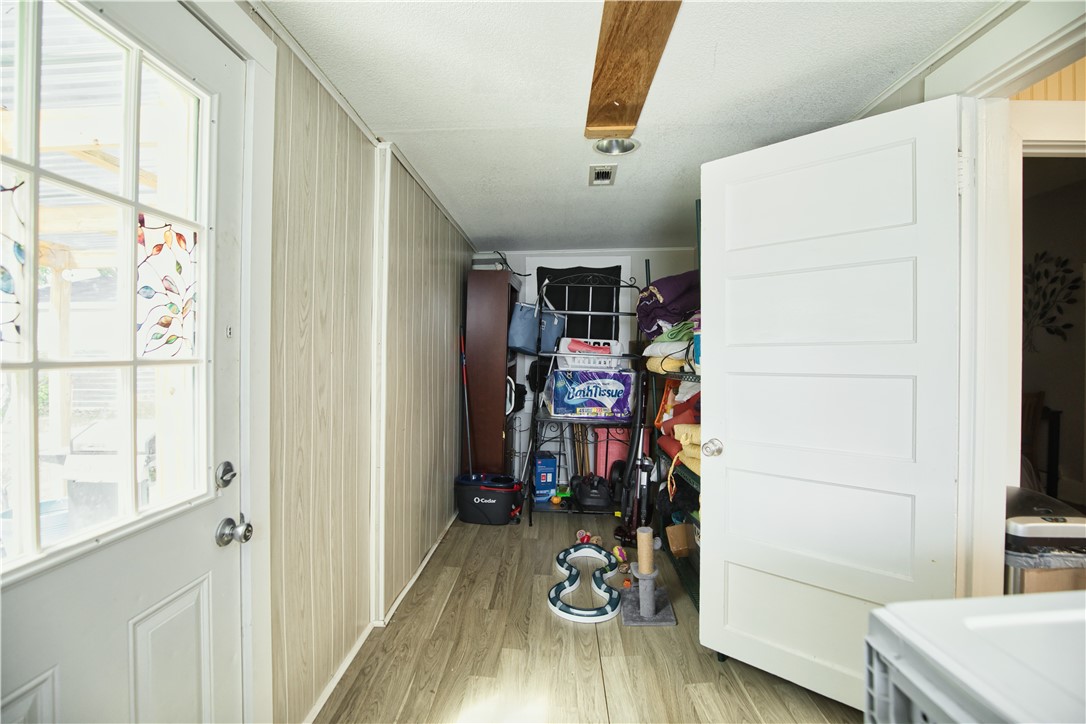 MCGAUGHEYS ORCHARD - Residential