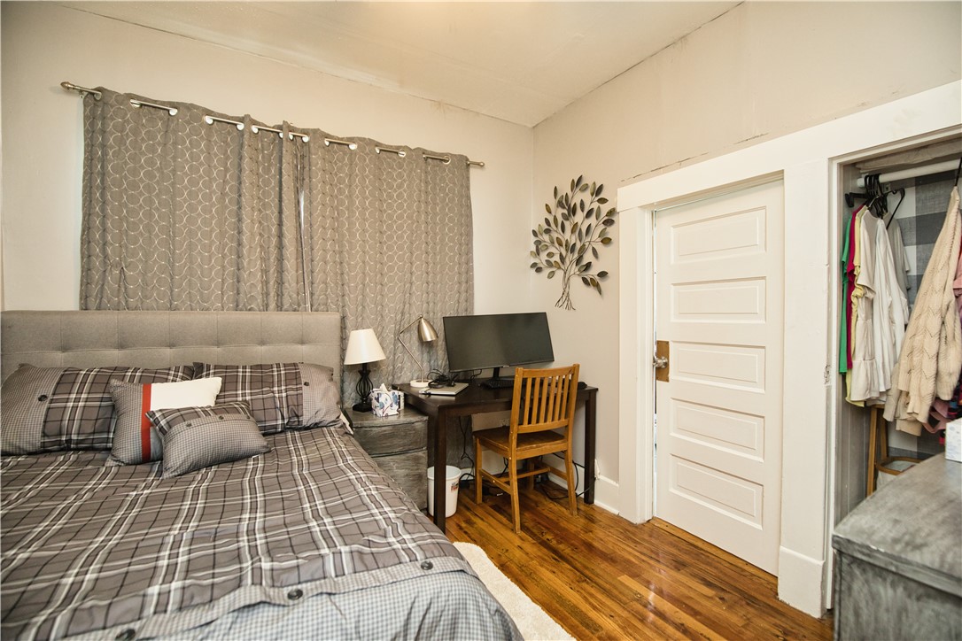 MCGAUGHEYS ORCHARD - Residential