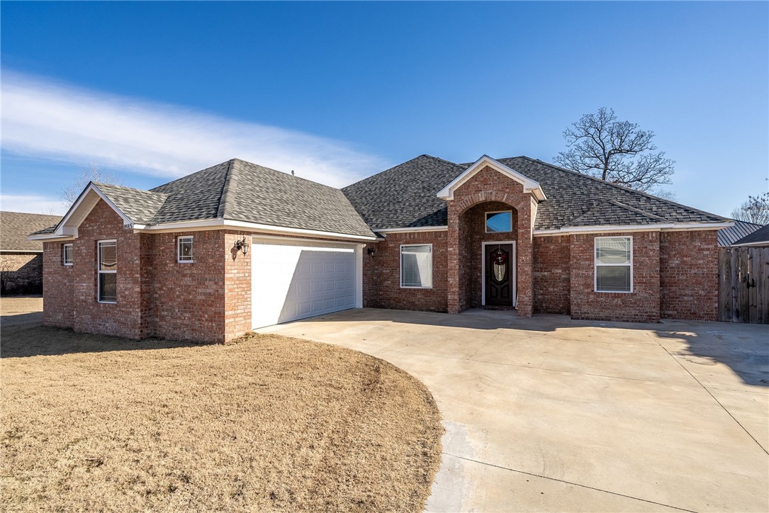 Generously sized 3 bedroom 2 bath all brick home featuring side entry garage, alder cabinetry, granite counters, stainless appliances, soaking tub in the master, gas fireplace, double tray ceilings, LED lighting, tall ceilings, formal entry and covered patio. Easy access to 271 and 540 makes a convenient commute to a majority of the Fort Smith Area. Furniture is negotiable.