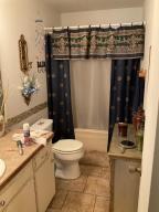 Country Manor - Residential