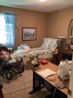 Country Manor - Residential