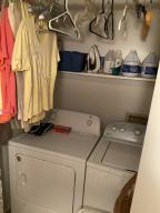 Country Manor - Residential