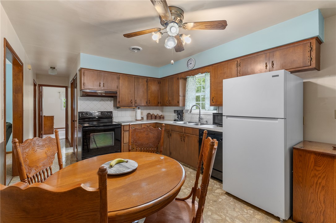 Country Club Hills - Residential