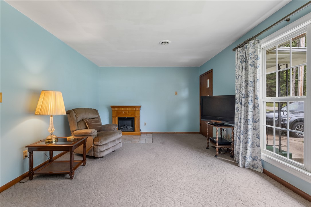 Country Club Hills - Residential