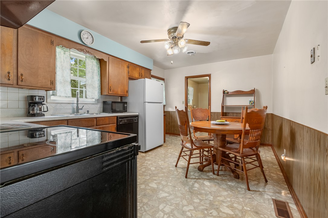 Country Club Hills - Residential