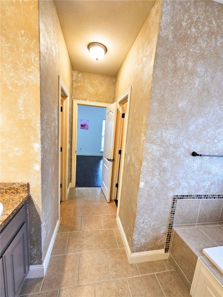 Edens Brooke Sub Ph Ii Bentonville - Residential Lease