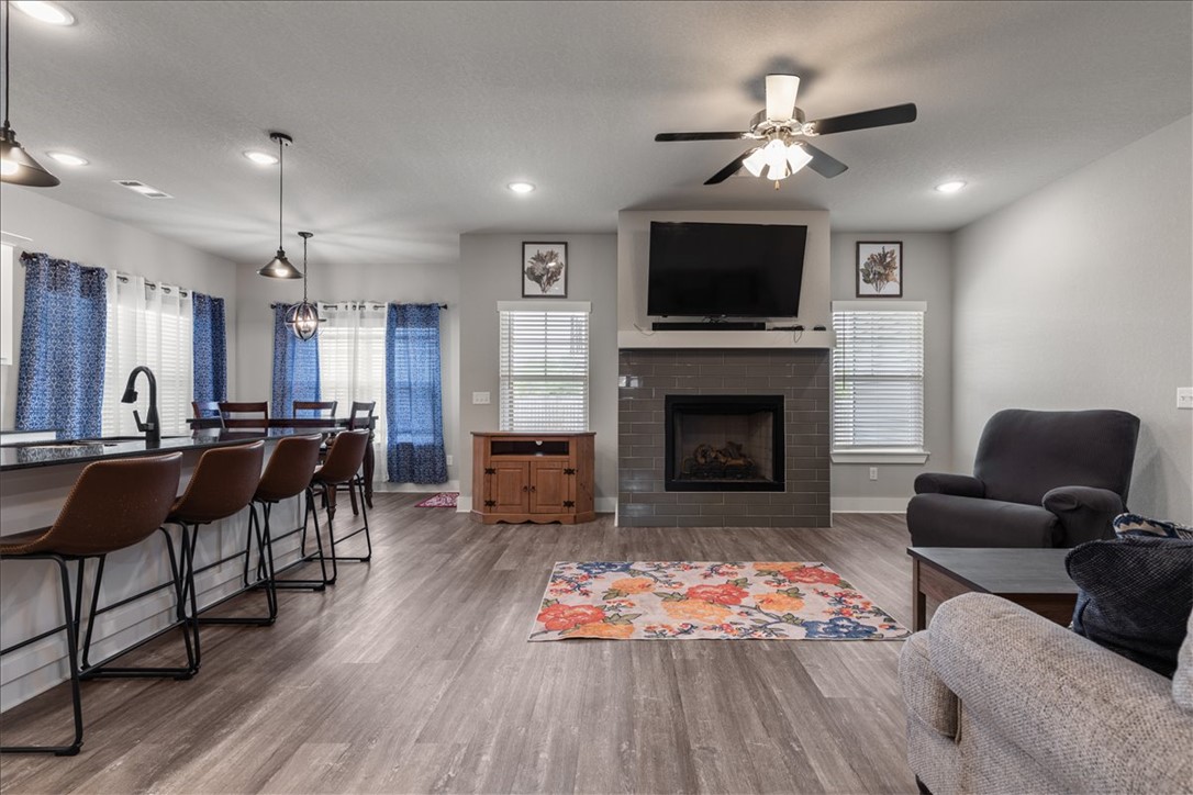 Phillips Park Sub Gentry - Residential