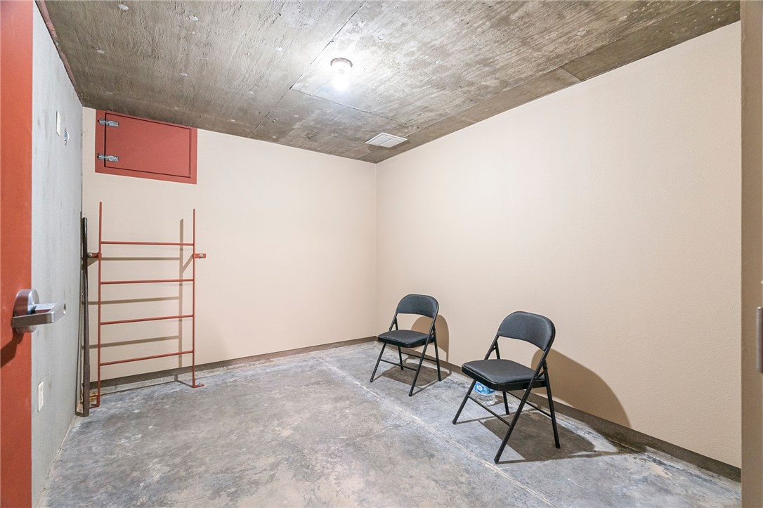 Van Buren Out - Residential