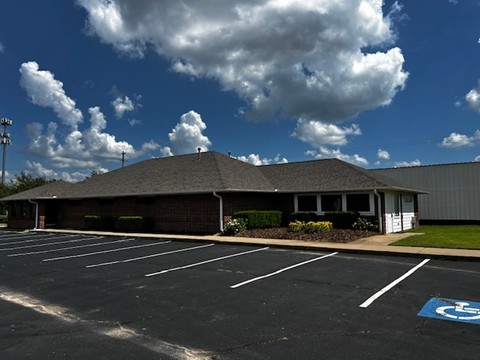Turn-key professional office building for lease in the heart of Springdale. This well-established, stand-alone building offers an ideal layout for a variety of professional uses. Featuring 9 private offices, a large conference room, an open cubicle area, a breakroom with a full kitchen, two restrooms including a shower, a dedicated server/data room, and ample on-site parking. Conveniently situated with easy access to major thoroughfares and a wide variety of retail and dining options. This office is move-in ready and offers a rare combination of private workspace, collaborative zones, and thoughtful amenities. Tenant pays utilities and interior maintenance.