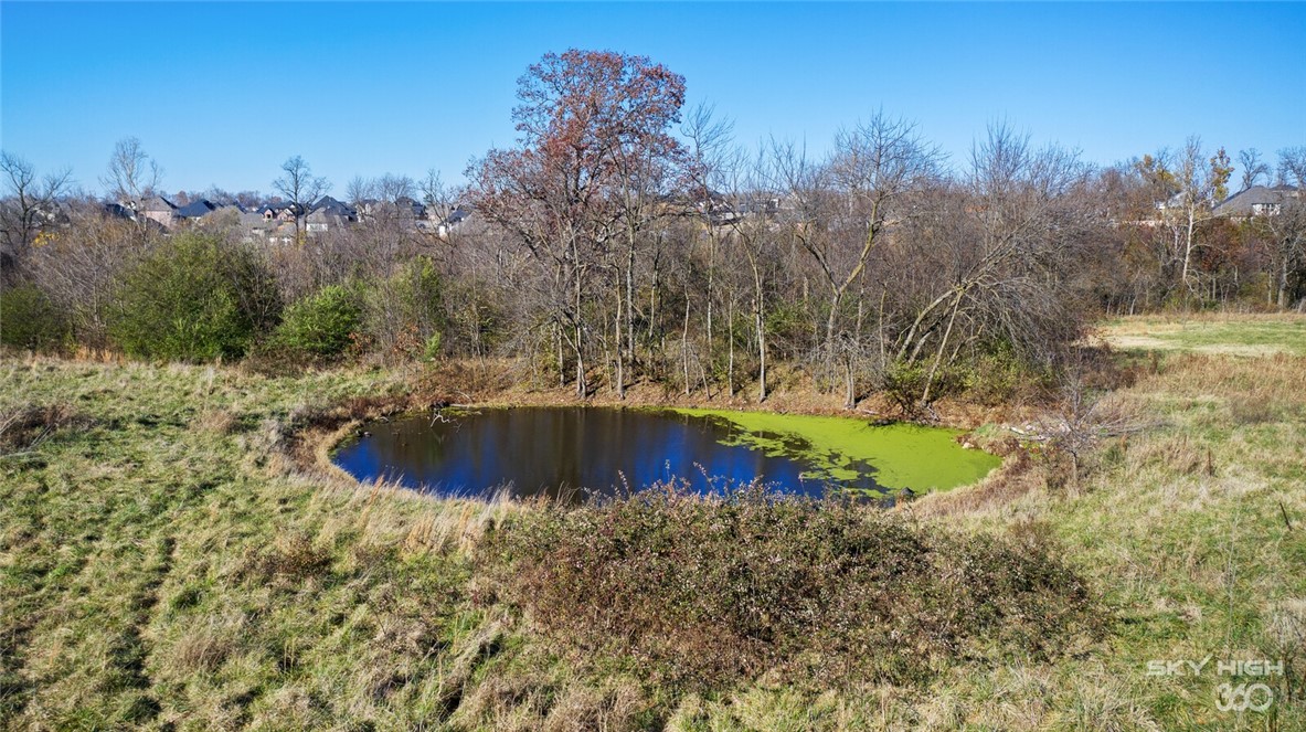 06-18-30-CAVE SPRINGS - Residential