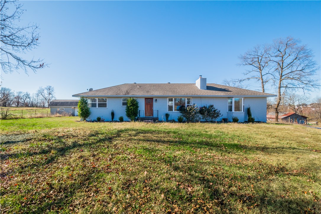 06-18-30-CAVE SPRINGS - Residential