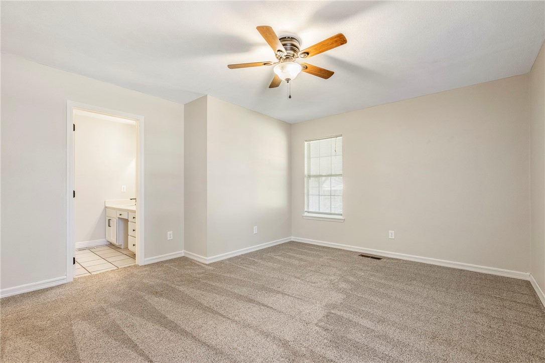 Round Prairie Estate Ph 1 Gentry - Residential