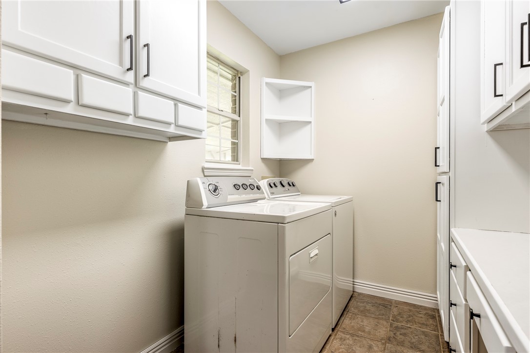 Round Prairie Estate Ph 1 Gentry - Residential