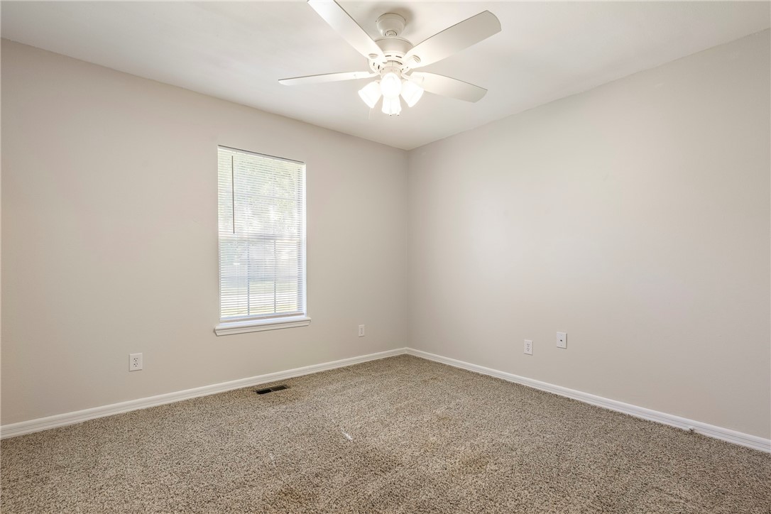 Round Prairie Estate Ph 1 Gentry - Residential