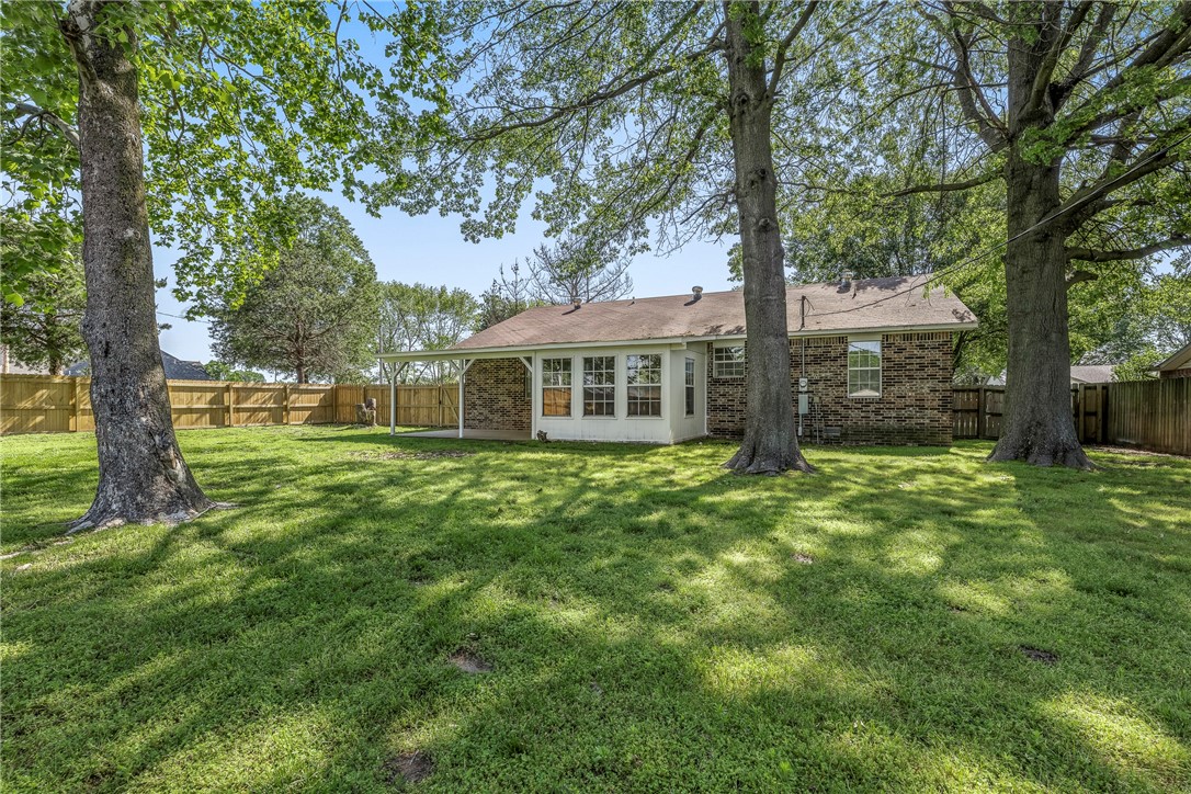 Round Prairie Estate Ph 1 Gentry - Residential
