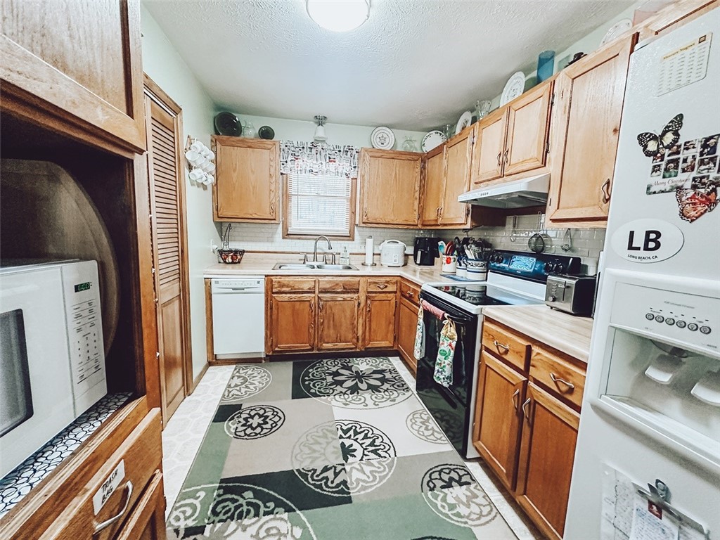 Meadowlark Hills - Residential