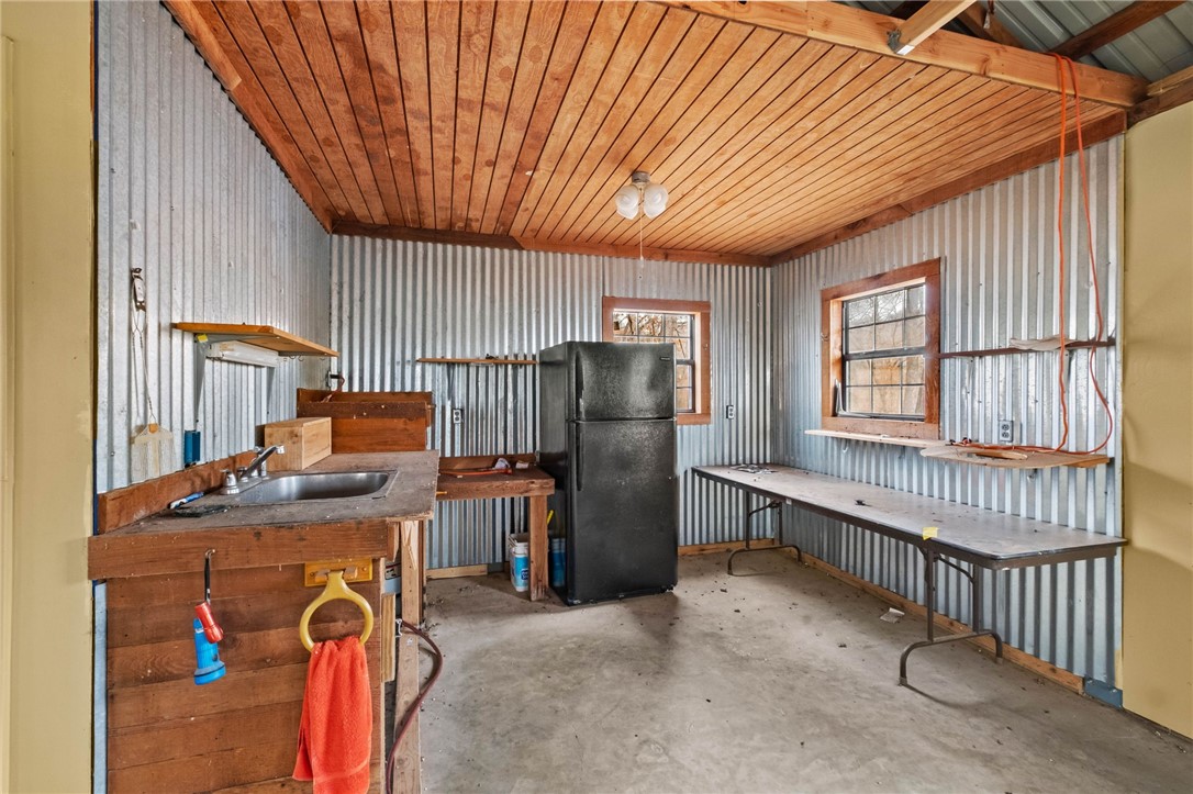 05-20-27 RURAL - Residential