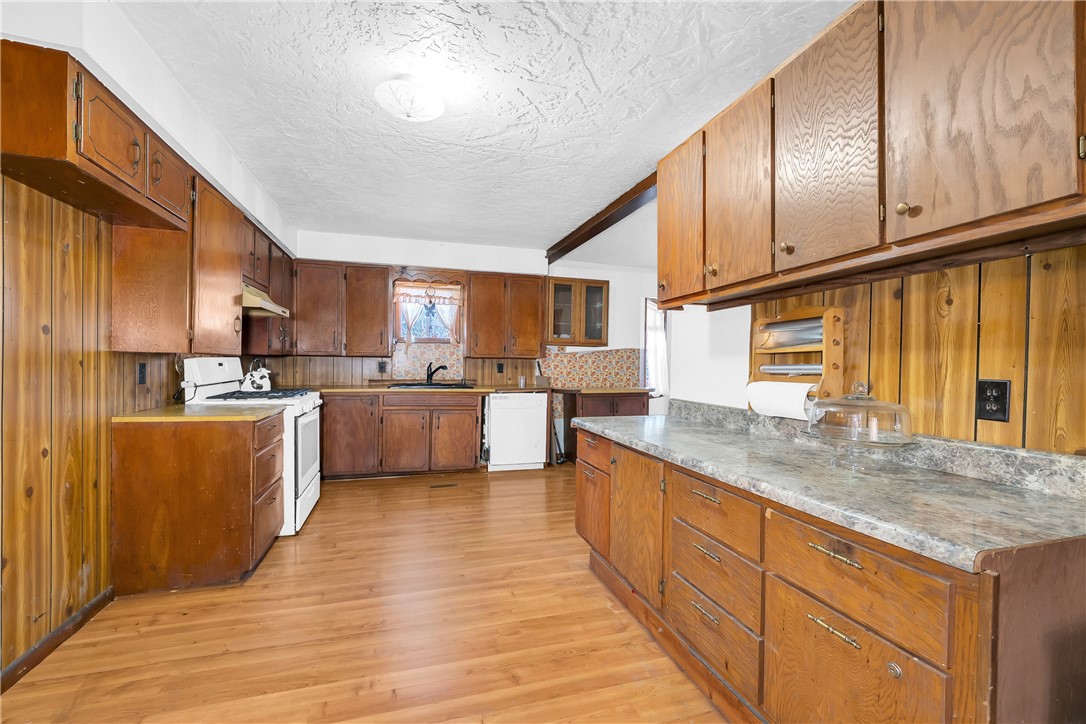 03-19-33-Rural - Residential