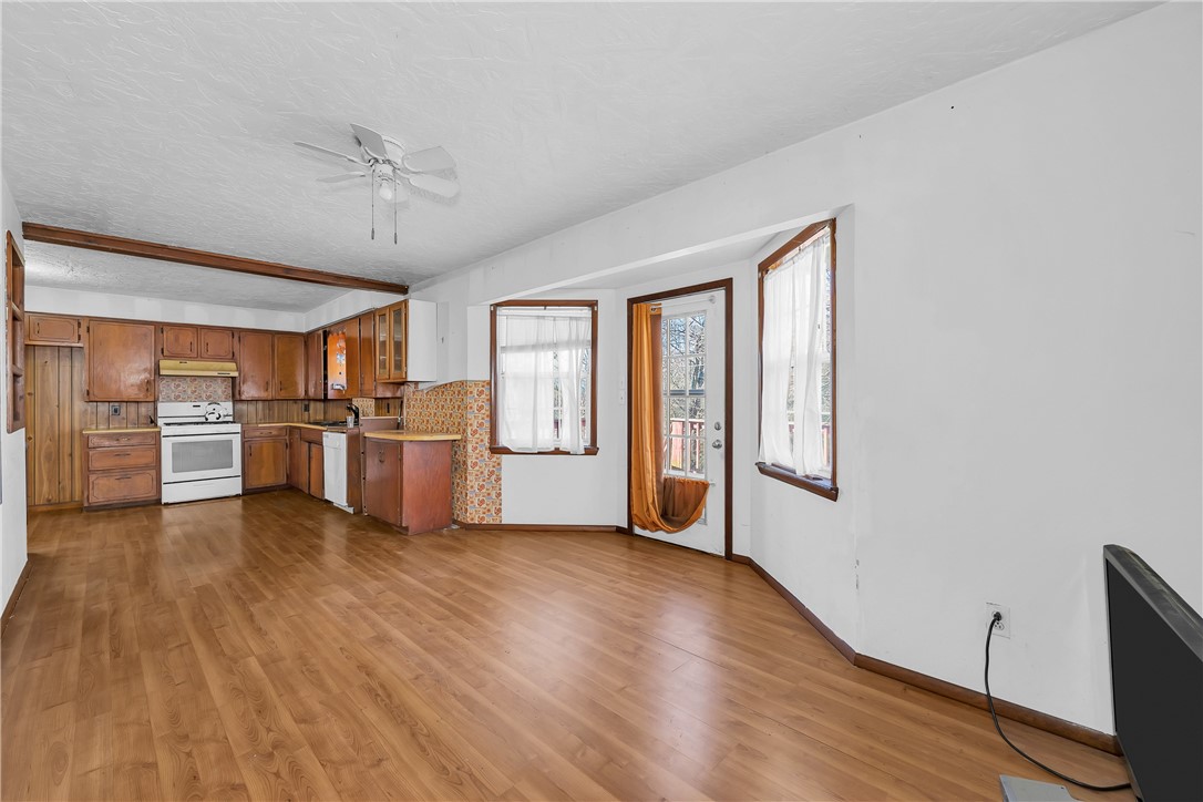 03-19-33-Rural - Residential